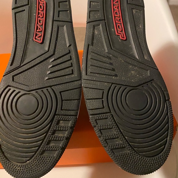 Jordan Court side23 - Picture 3 of 3